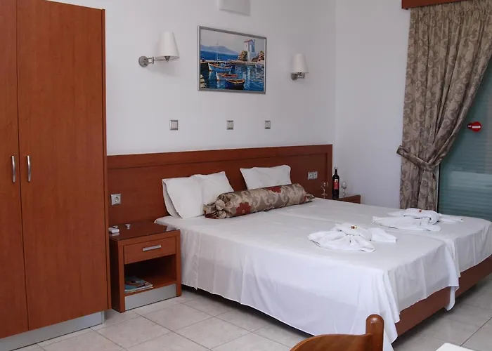 Paul's Garden Lägenhet Haraki