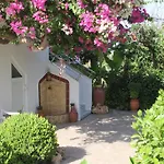 Paul's Garden Appartement