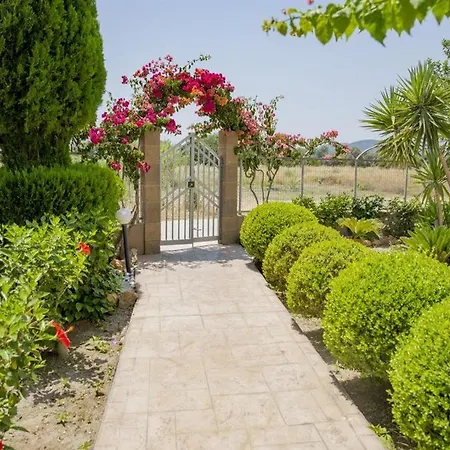 Apartmán Paul's Garden