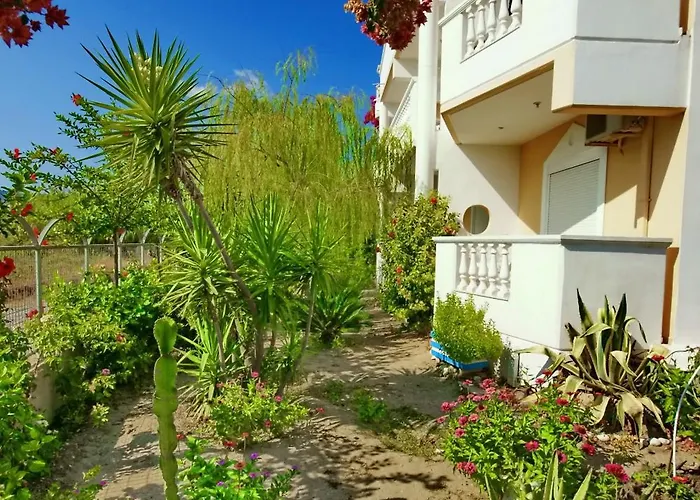 Paul's Garden Lejlighed Haraki