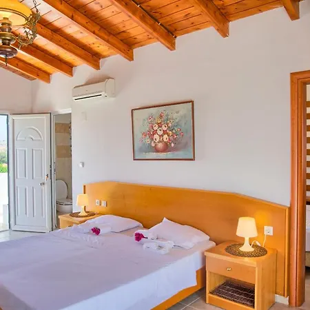 Paul's Garden Daire *