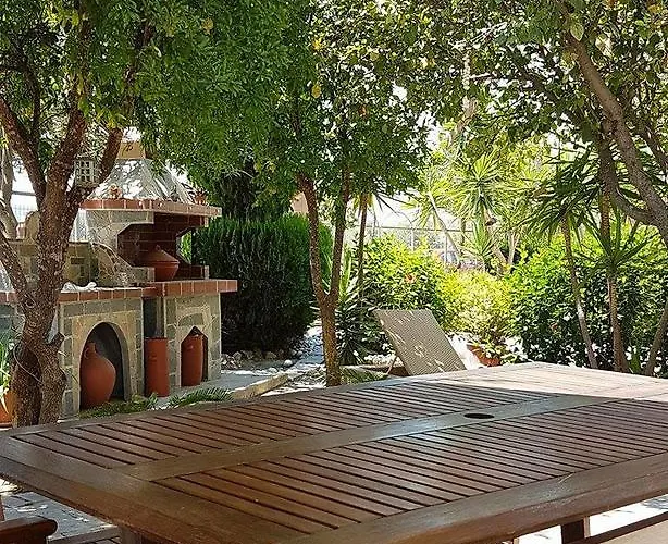 Paul's Garden * Haráki